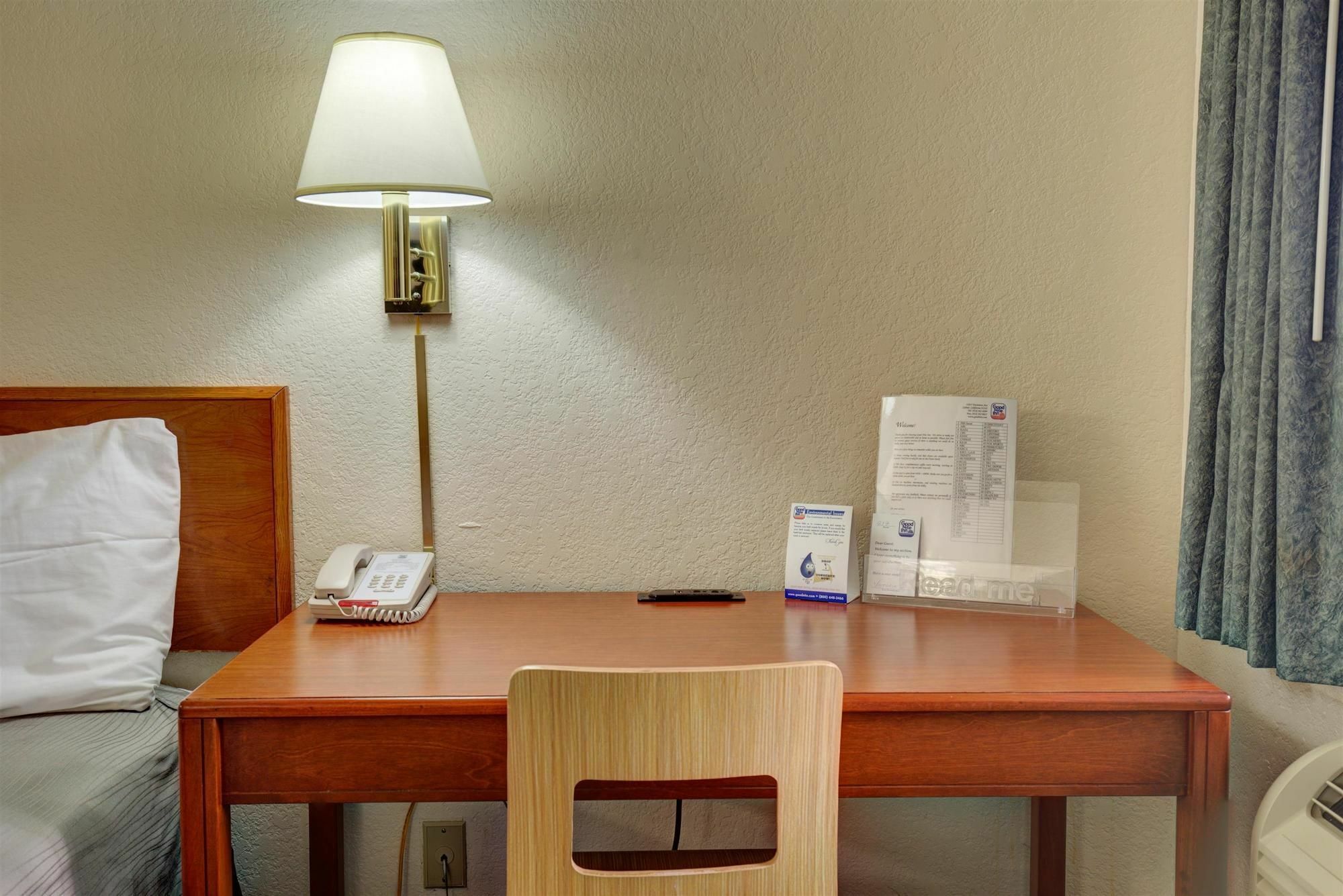 Good Nite Inn Sylmar Los Angeles Zewnętrze zdjęcie